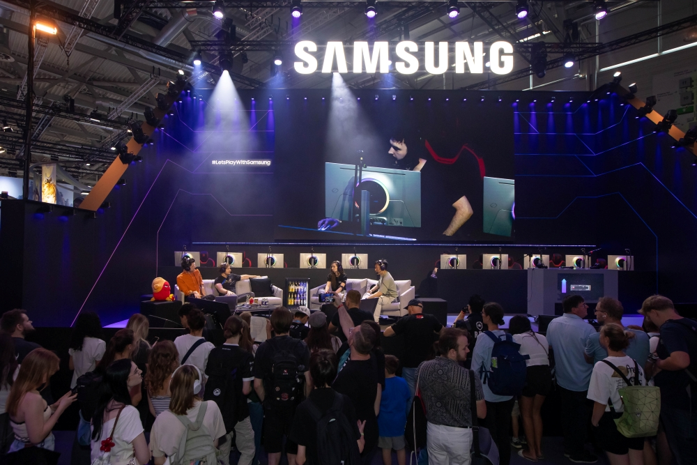 Samsung Odyssey se roba la Gamescom 2025: 3D sin lentes, pantallas gigantes y alianzas de lujo